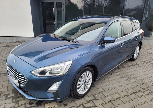 Ford Focus cena 51660 przebieg: 199330, rok produkcji 2019 z Opole małe 326